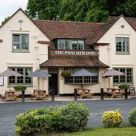 The Poacher Inn Хук Екстериор снимка